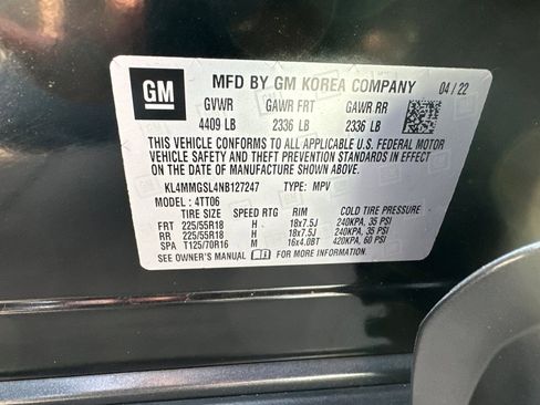 Certified 2022 Buick Encore GX Essence w/ Experience Buick Package image 31