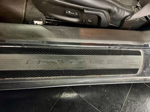 Used 2011 Chevrolet Corvette Grand Sport w/ Preferred Equipment Group image 31