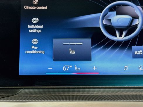 Certified 2024 BMW i4 eDrive35 w/ Premium Package RWD image 20
