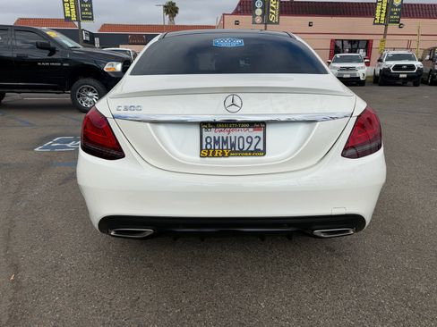 Used 2020 Mercedes-Benz C 300 Sedan image 4