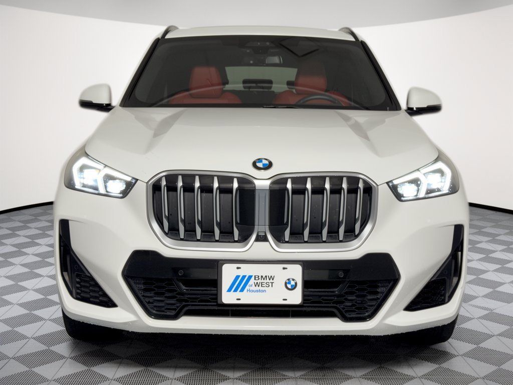 Certified 2023 BMW X1 xDrive28i w/ Premium Package AWD/4WD image 5
