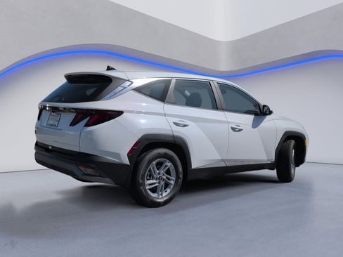 New 2026 Hyundai Tucson SE FWD image 4