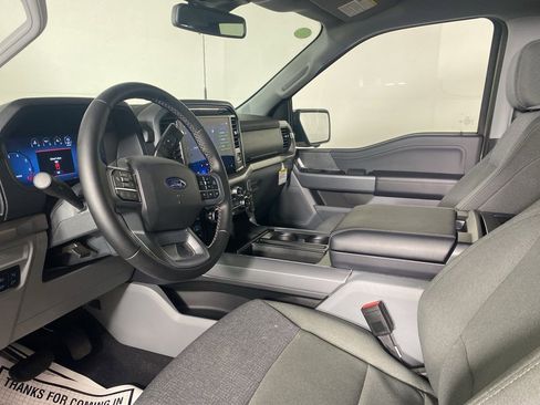 Used 2025 Ford F150 XLT w/ Equipment Group 302A MID image 15