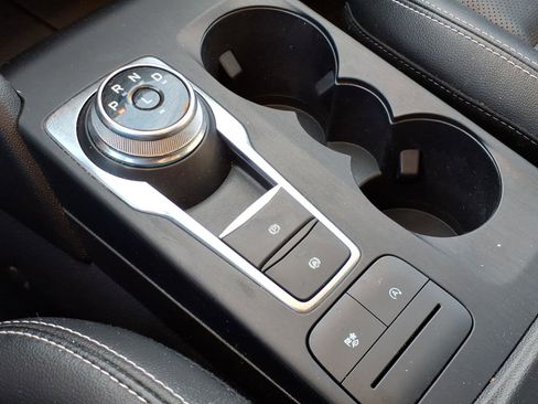 Certified 2022 Ford Escape SEL image 19