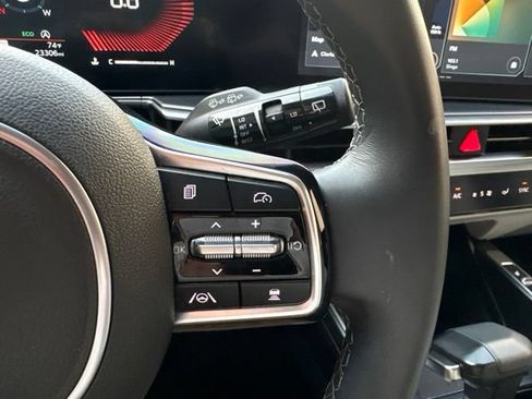 Used 2025 Kia Sorento S FWD image 18