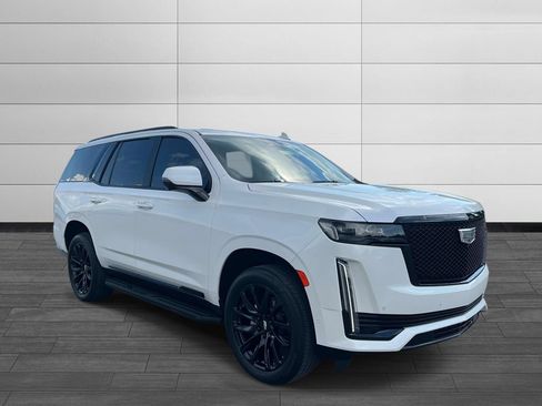 Certified 2023 Cadillac Escalade Sport Platinum w/ LPO, ONYX Package AWD/4WD image 8