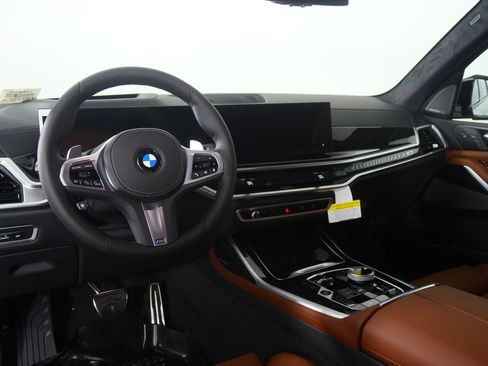 New 2027 BMW X7 xDrive40i w/ Executive Package AWD/4WD image 17