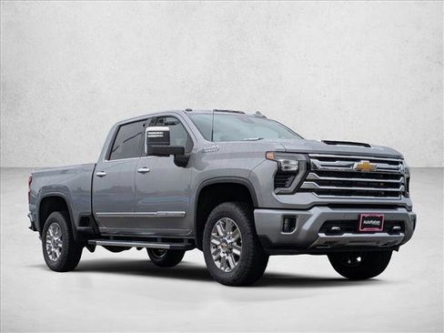New 2026 Chevrolet Silverado 2500 High Country w/ High Country Premium Package AWD/4WD image 3