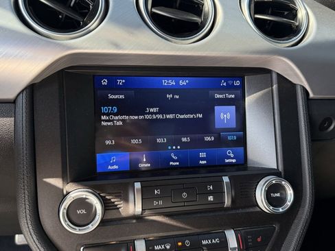 Used 2020 Ford Mustang Premium image 21