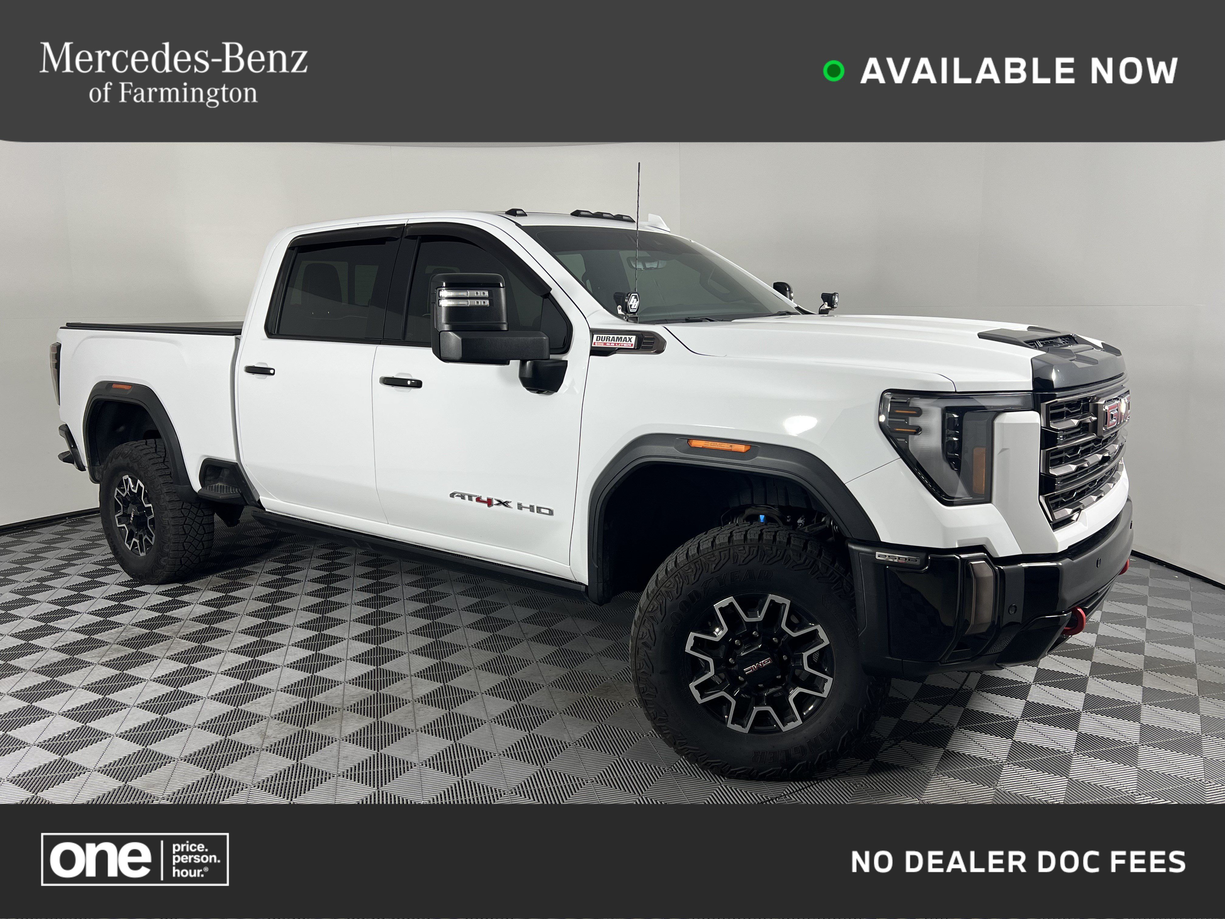 Used 2024 GMC Sierra 2500 AT4X AWD/4WD image 1