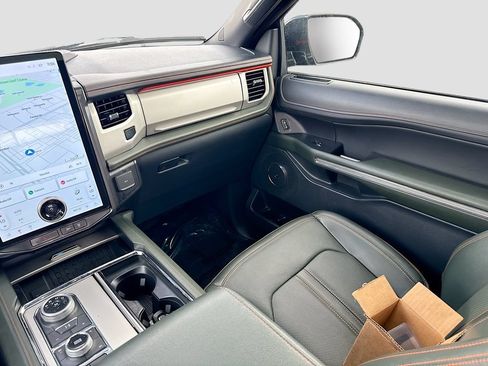 Used 2022 Ford Expedition Timberline AWD/4WD image 25