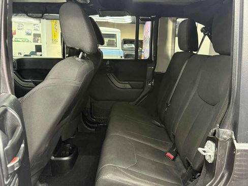Used 2016 Jeep Wrangler Unlimited Sport w/ Quick Order Package 24S image 13