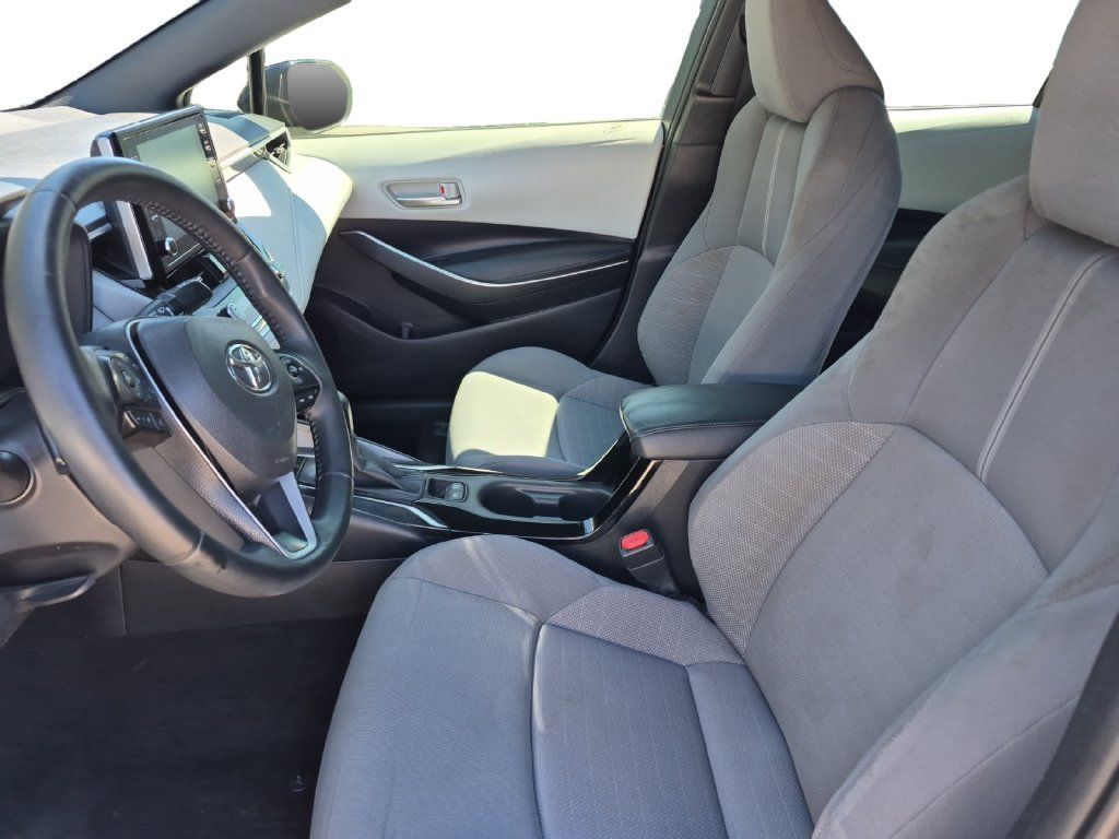Used 2020 Toyota Corolla SE FWD image 9
