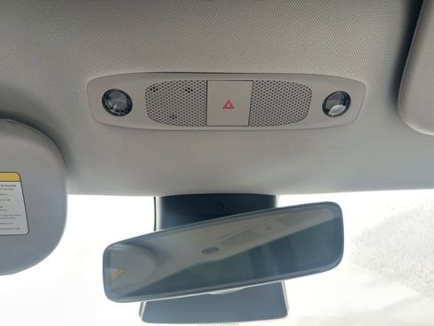 Used 2021 Tesla Model 3 Performance image 18