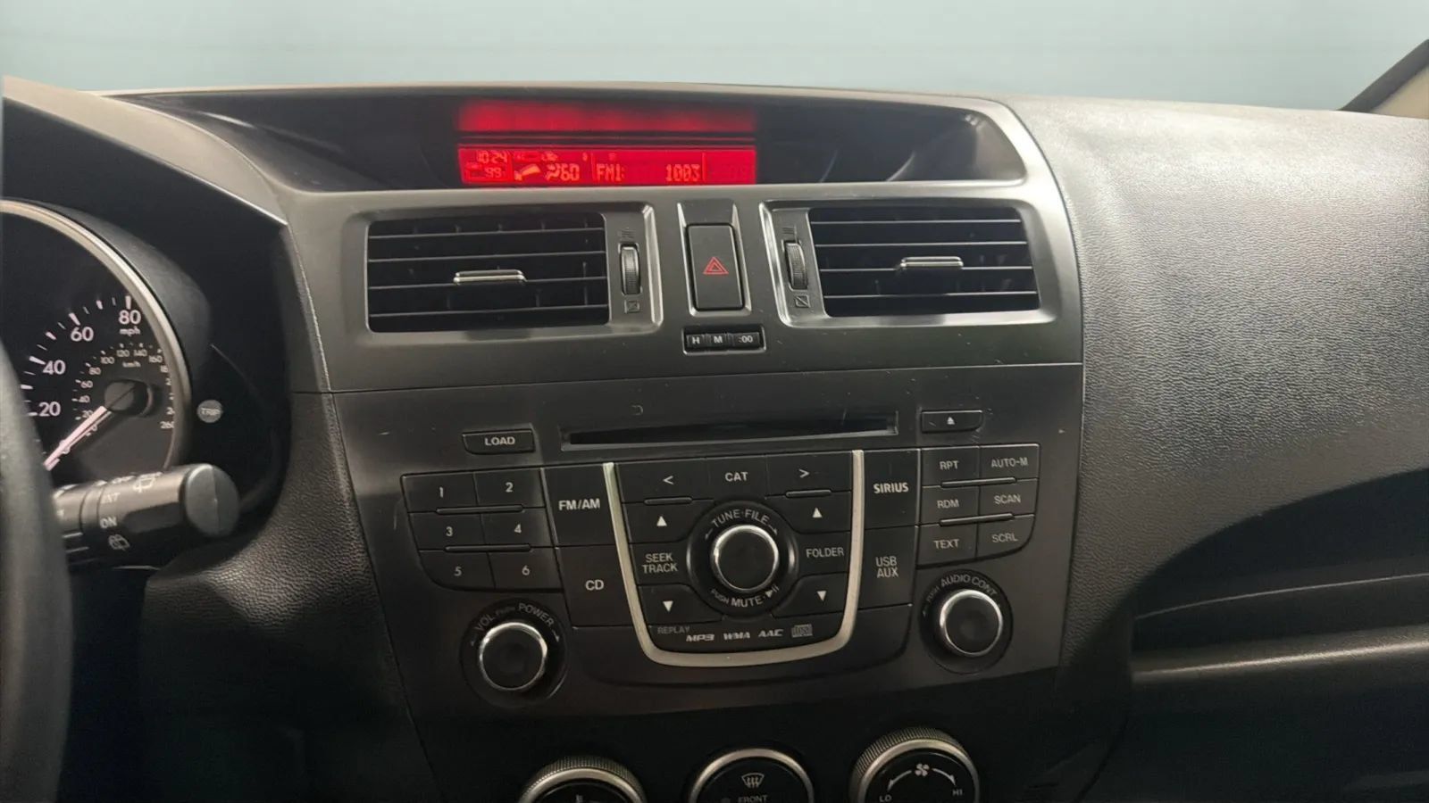 Used 2014 MAZDA MAZDA5 Sport FWD image 13