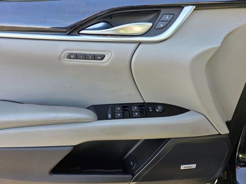 Used 2016 Cadillac XTS Luxury image 21