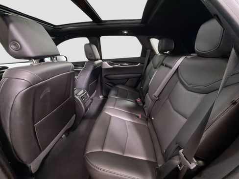 Used 2022 Cadillac XT5 Premium Luxury w/ LPO, Floor Liner Package AWD/4WD image 27