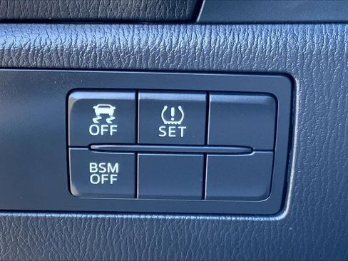 Used 2014 MAZDA MAZDA3 i Touring image 30