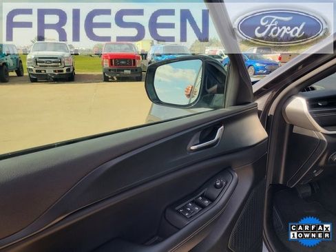 Used 2024 Jeep Grand Cherokee L Laredo image 9