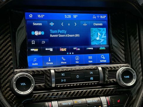 Used 2020 Ford Mustang GT Premium w/ Equipment Group 401A RWD image 9
