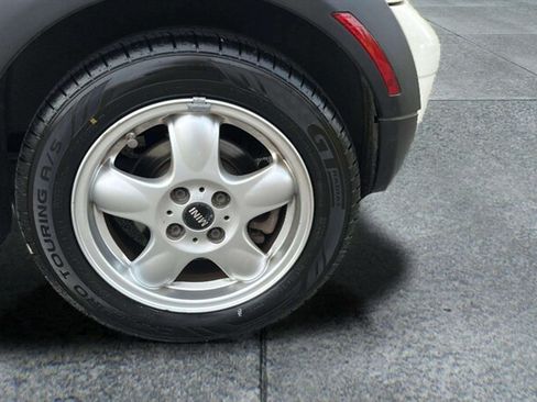 Used 2010 MINI Cooper Hardtop FWD image 26