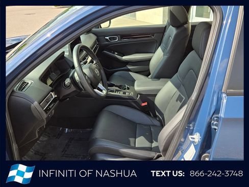 Used 2025 Honda Civic Sport image 3