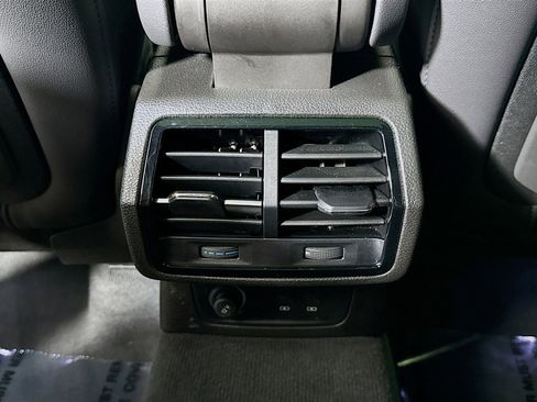 Certified 2025 Audi Q3 2.0T Premium Plus w/ Premium Plus Package image 25