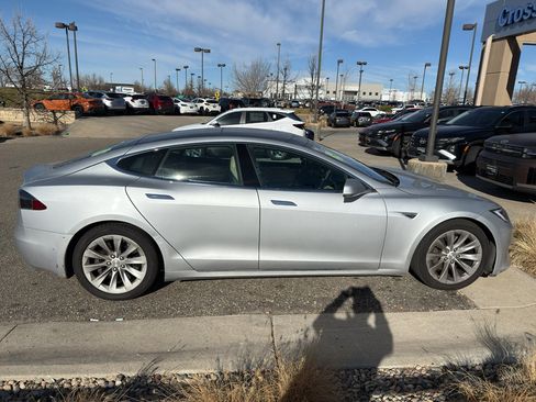 Used 2016 Tesla Model S 75D image 5