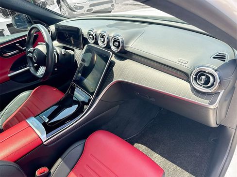 Used 2023 Mercedes-Benz C 300 Sedan image 34