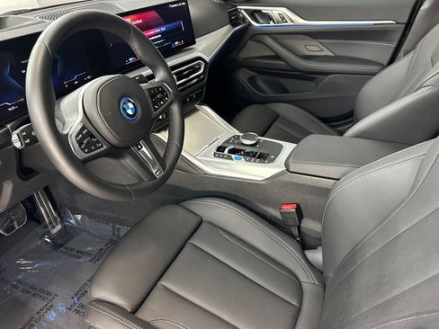Used 2023 BMW i4 eDrive40 w/ M Sport Package image 4