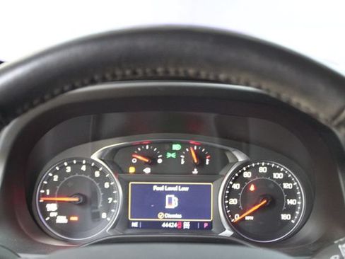 Used 2022 GMC Acadia SLT AWD/4WD image 18