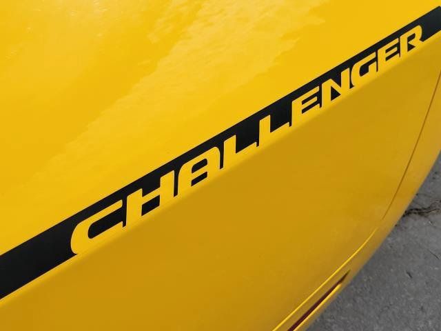 Used 2017 Dodge Challenger GT AWD/4WD image 25