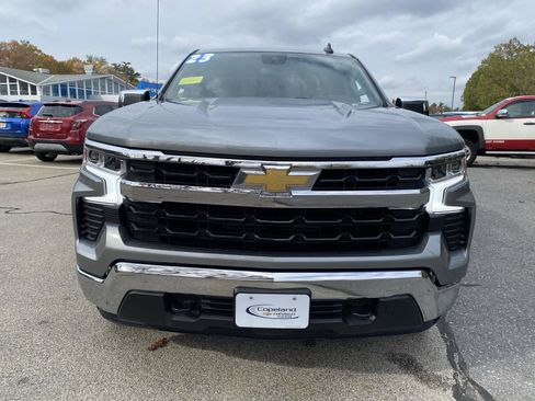 Used 2023 Chevrolet Silverado 1500 LT image 2