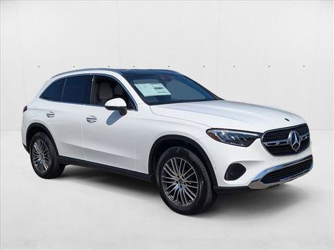 New 2026 Mercedes-Benz GLC 300 4MATIC image 6