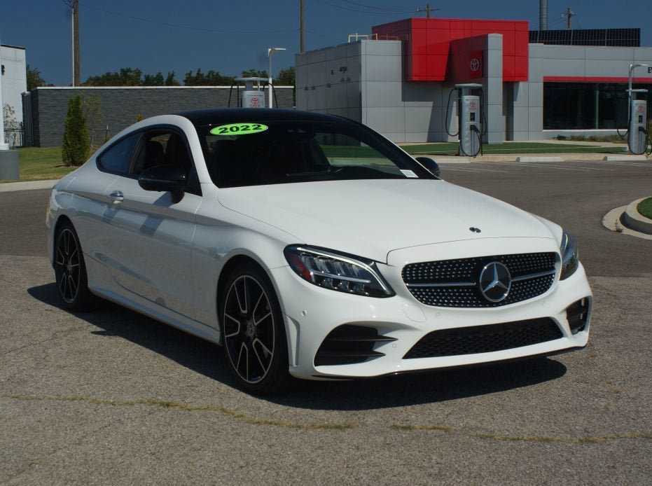Used 2022 Mercedes-Benz C 300 Coupe image 2