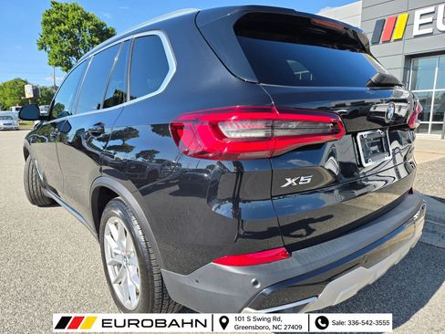 Used 2019 BMW X5 xDrive40i w/ Premium Package 2 AWD/4WD image 3