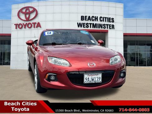 Used 2014 MAZDA MX-5 Miata Grand Touring w/ Premium Package RWD image 3