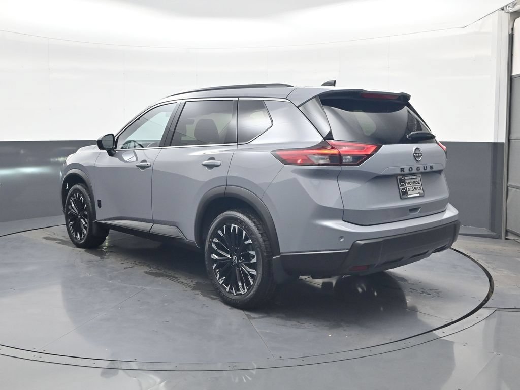 Certified 2026 Nissan Rogue Dark Armor FWD image 7