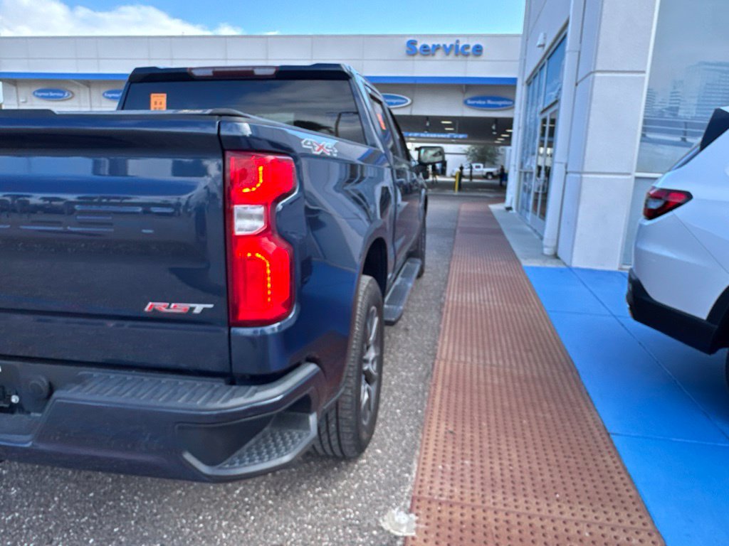 Used 2021 Chevrolet Silverado 1500 RST w/ Bed Protection Package AWD/4WD image 32