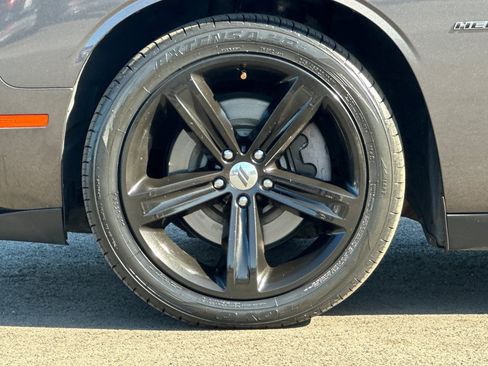 Used 2017 Dodge Challenger R/T RWD image 23