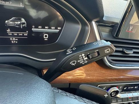 Used 2023 Audi Q5 2.0T Premium Plus image 33