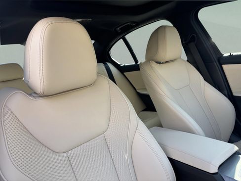 Used 2026 BMW 330i 330i w/ Convenience Package image 22