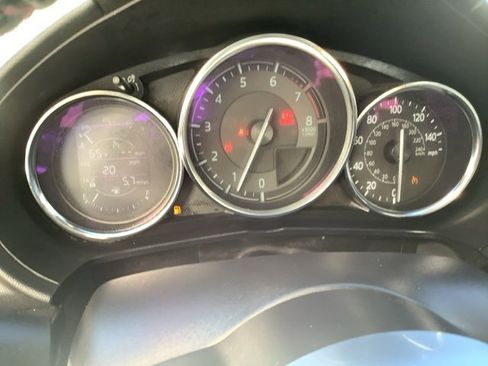 Used 2016 MAZDA MX-5 Miata Club image 20