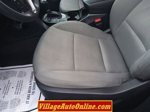 Used 2017 Hyundai Santa Fe Sport image 19