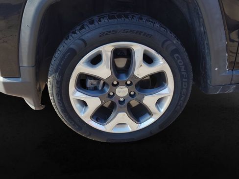 Used 2021 Jeep Compass Limited w/ Sun and Sound Group AWD/4WD image 9
