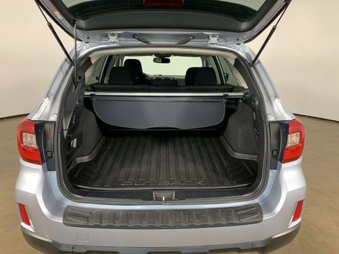 Used 2016 Subaru Outback 2.5i Premium image 14