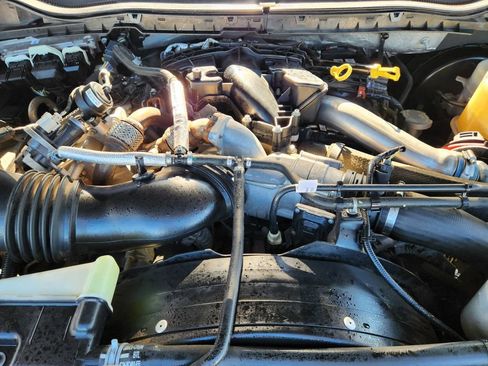 Used 2019 Ford F250 Lariat w/ Lariat Ultimate Package image 32