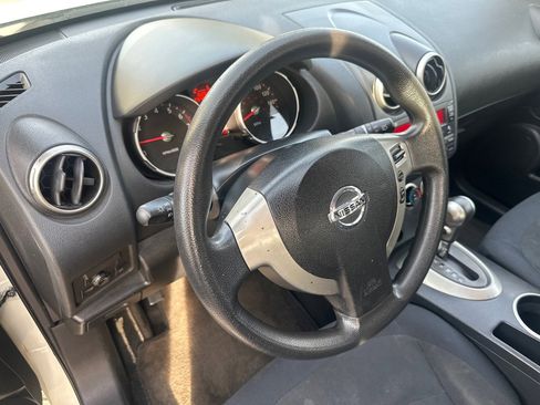 Used 2010 Nissan Rogue S image 15