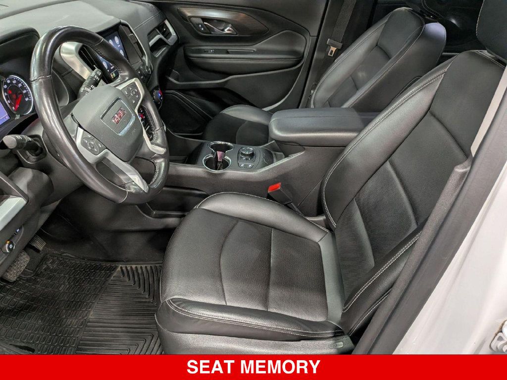 Used 2022 GMC Terrain SLT AWD/4WD image 11