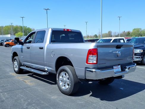 Used 2024 RAM 2500 Big Horn w/ Bed Utility Group AWD/4WD image 8